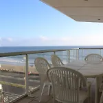 3 Pieces - 5 Couchages, Idealement Situe Pres Plage, Centre - Fr-1-245-213 *